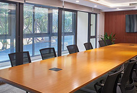 辦公室家具的整體顏色設計，上海辦公家具廠家商業合作